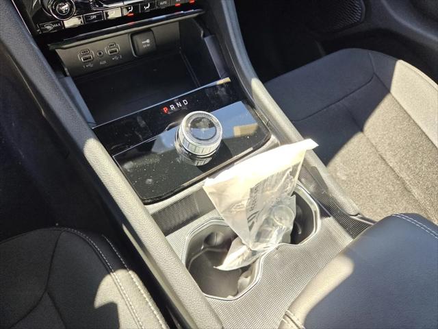2026 Jeep Grand Cherokee L Altitude 4x2