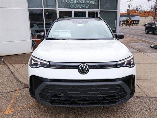 2026 Volkswagen Taos SE Black
