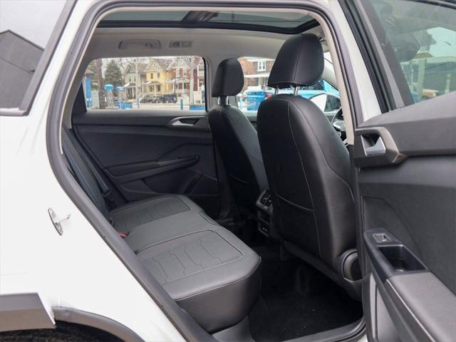 2026 Volkswagen Taos SE Black