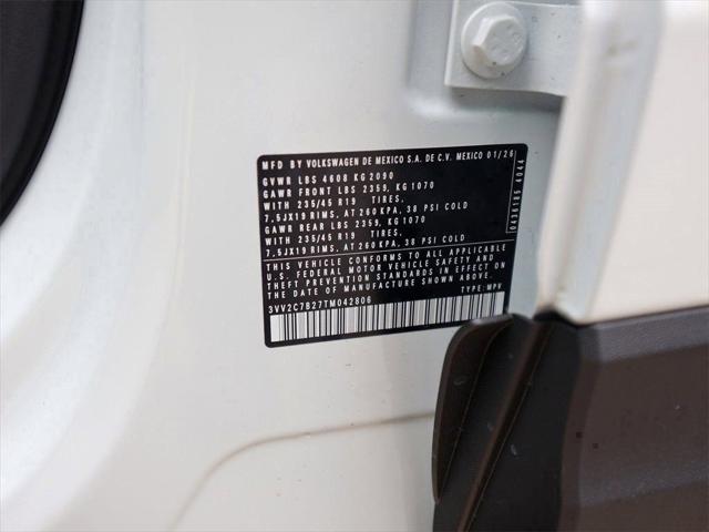 2026 Volkswagen Taos SE Black