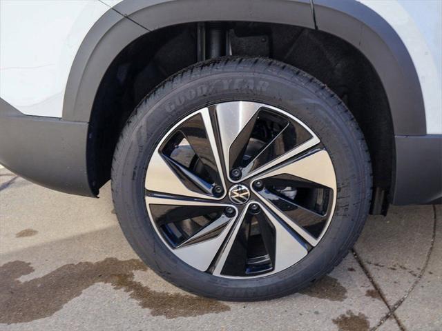 2026 Volkswagen Taos SE