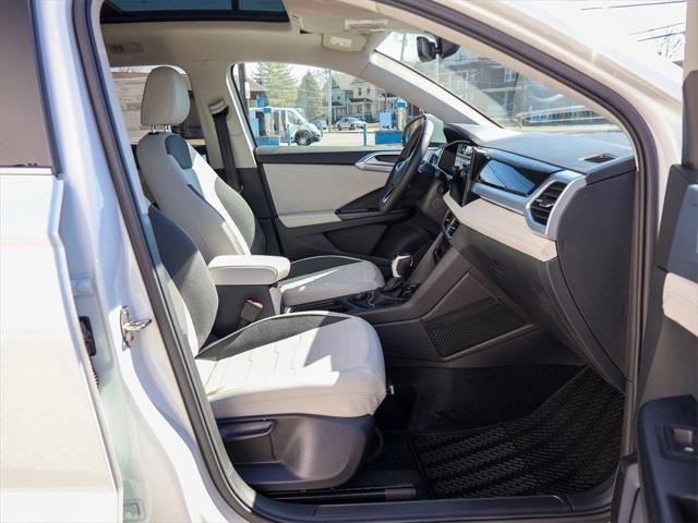 2026 Volkswagen Taos SE