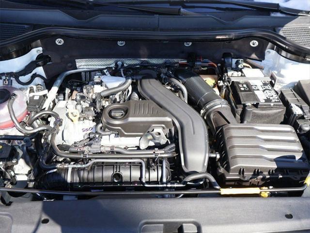 2026 Volkswagen Taos SE