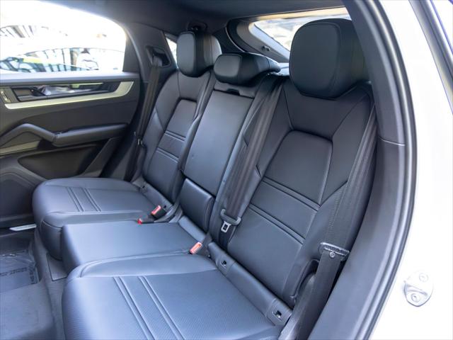 2026 Porsche Cayenne Unknown