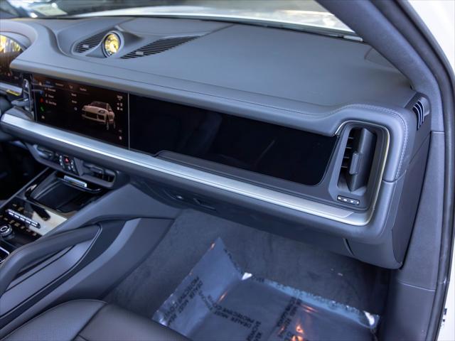 2026 Porsche Cayenne Unknown