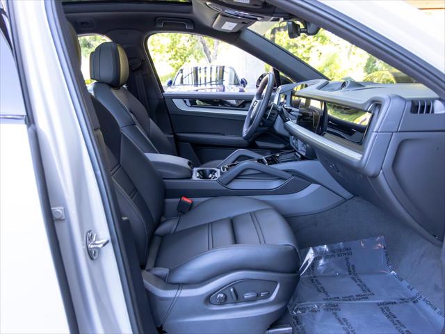 2026 Porsche Cayenne Unknown