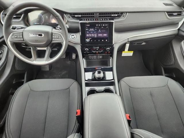 2026 Jeep Grand Cherokee Altitude 4x4