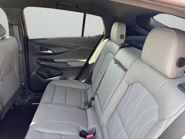2026 Buick NV Avenir FWD