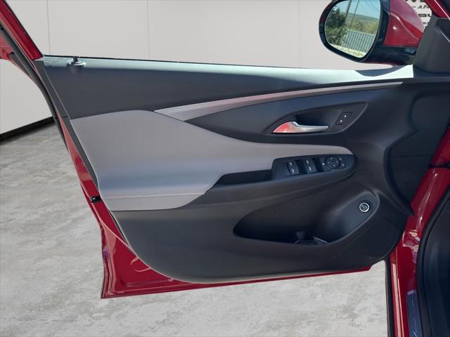 2026 Buick NV Avenir FWD