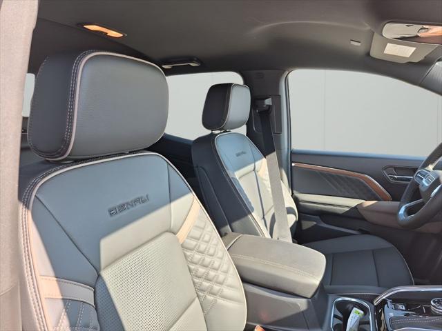 2026 GMC Canyon Denali, 4WD