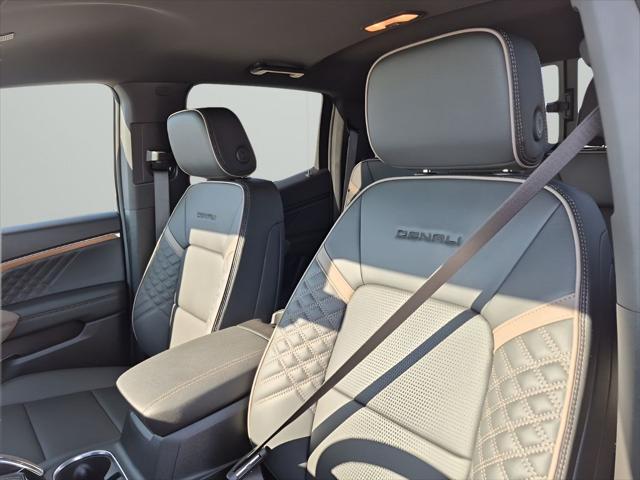 2026 GMC Canyon Denali, 4WD