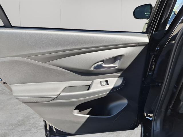 2026 Buick NV Sport Touring FWD