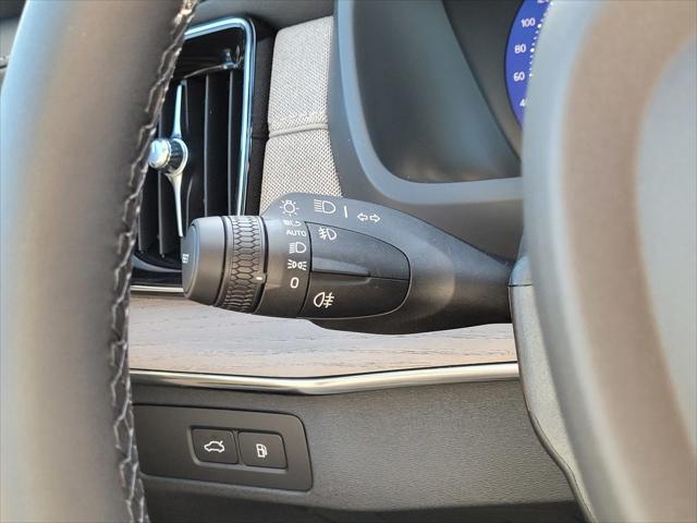 2026 Volvo XC90 Plug-In Hybrid Plus, T8 AWD, Electric/Gasoline, Bright, 7 Seats