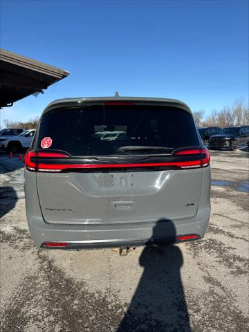 2021 Chrysler Pacifica Touring L AWD