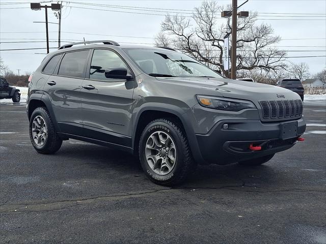 2022 Jeep Cherokee Trailhawk 4x4 2022 Jeep Cherokee Trailhawk 4x4