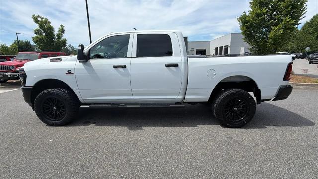 2026 Ram 2500 Tradesman Crew Cab 4x4 64 Box