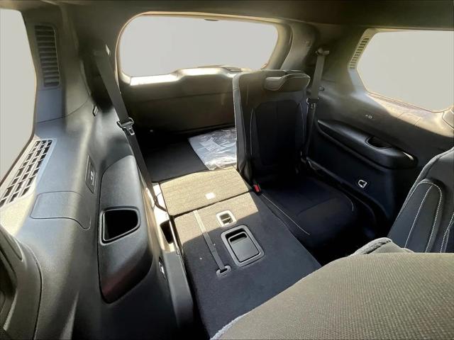 2026 Jeep Grand Cherokee L Altitude 4x4