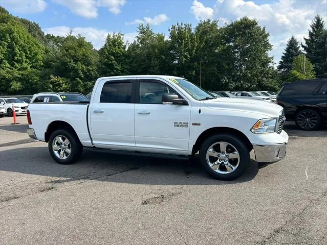 2017 Ram 1500 Big Horn Crew Cab 4x4 5'7" Box