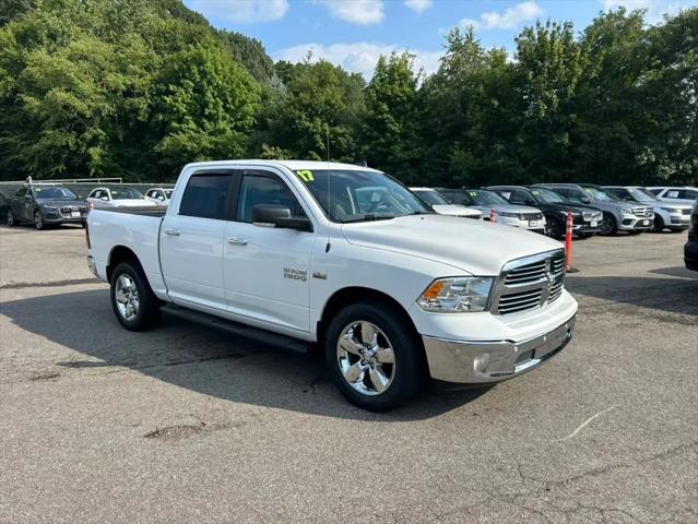 2017 Ram 1500 Big Horn Crew Cab 4x4 5'7" Box