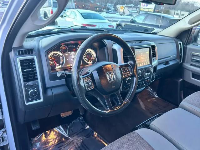 2017 Ram 1500 Big Horn Crew Cab 4x4 5'7" Box