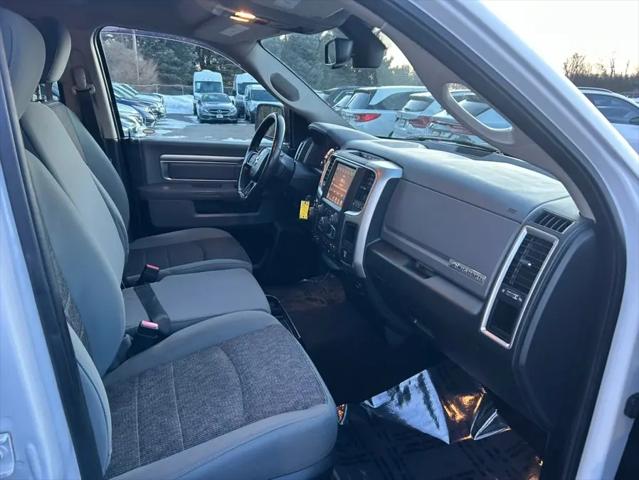 2017 Ram 1500 Big Horn Crew Cab 4x4 5'7" Box