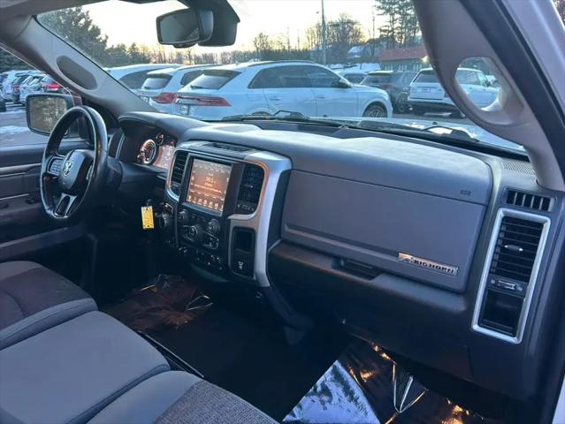2017 Ram 1500 Big Horn Crew Cab 4x4 5'7" Box