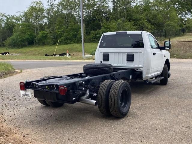 2026 Ram 3500 Tradesman/Big Horn