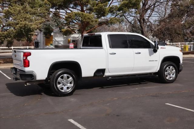 2022 Chevrolet Silverado 3500HD 4WD Crew Cab Long Bed LTZ