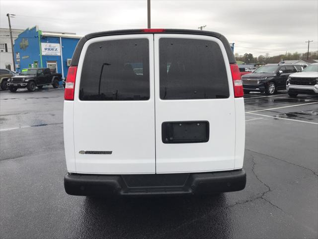 2023 Chevrolet Express Passenger RWD 3500 Extended Wheelbase LS