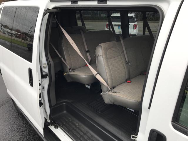 2023 Chevrolet Express Passenger RWD 3500 Extended Wheelbase LS