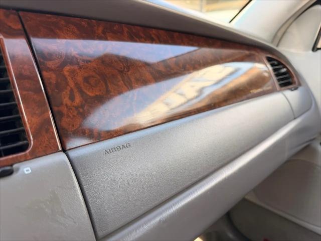 2001 Lincoln Town Car Cartier