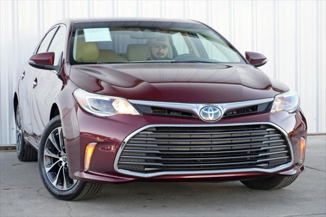 2018 Toyota Avalon Hybrid XLE Premium