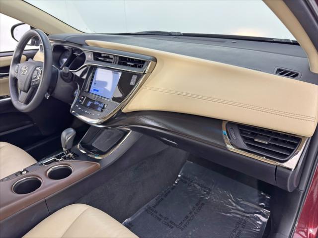 2018 Toyota Avalon Hybrid XLE Premium
