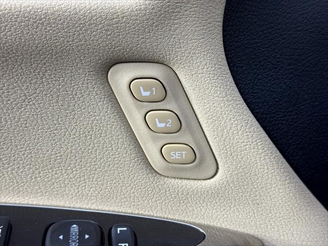 2018 Toyota Avalon Hybrid XLE Premium