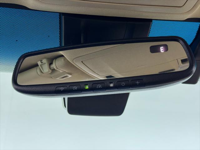 2018 Toyota Avalon Hybrid XLE Premium