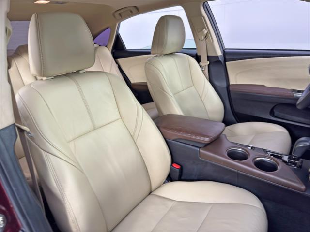 2018 Toyota Avalon Hybrid XLE Premium