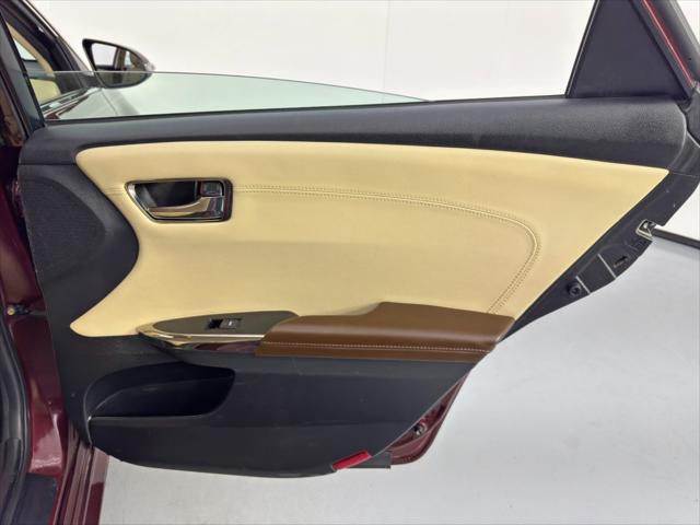 2018 Toyota Avalon Hybrid XLE Premium