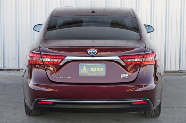 2018 Toyota Avalon Hybrid XLE Premium