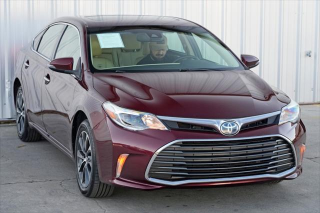 2018 Toyota Avalon Hybrid XLE Premium