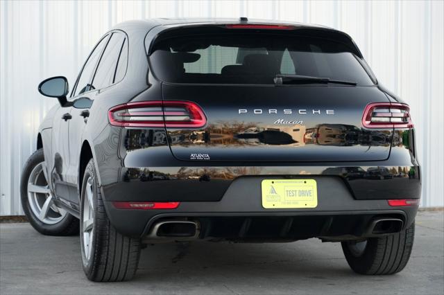 2018 Porsche Macan Unknown