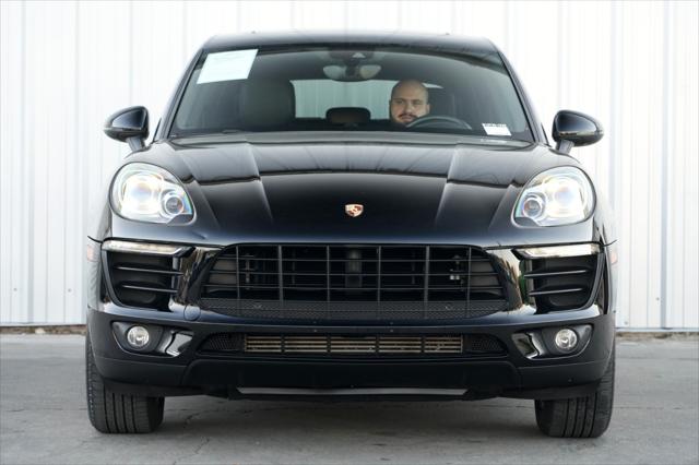 2018 Porsche Macan Unknown