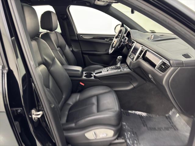 2018 Porsche Macan Unknown