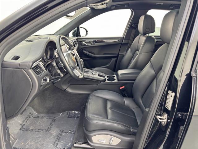 2018 Porsche Macan Unknown
