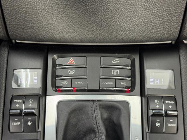 2018 Porsche Macan Unknown