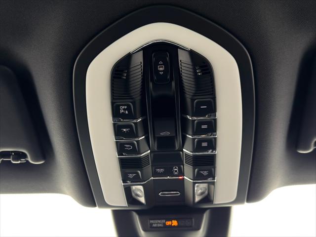 2018 Porsche Macan Unknown