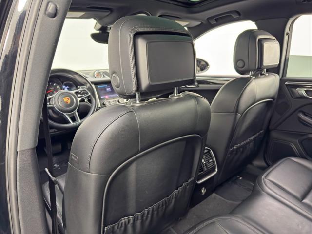 2018 Porsche Macan Unknown