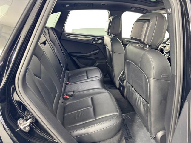 2018 Porsche Macan Unknown