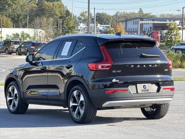 2024 Volvo XC40 B5 Plus Bright Theme