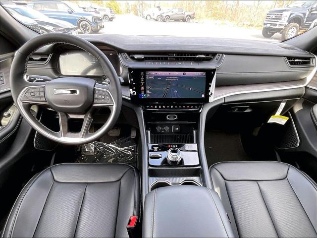 2026 Jeep Grand Cherokee L Limited 4x4