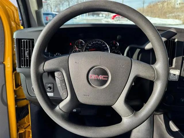 2021 GMC Savana Cutaway Work Van